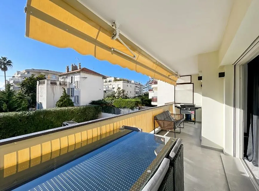 Appartement Moderne A Cannes